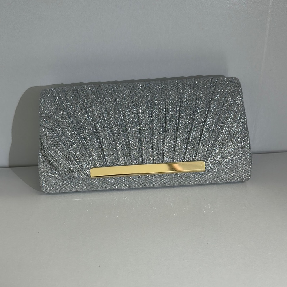 Elegant Gray Clutch